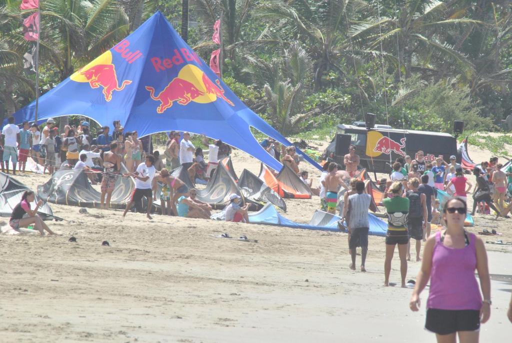 Cabarete Surf Camp Hotel Buitenkant foto